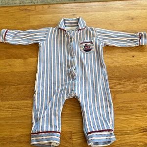 Jojo maman Bebe one piece pj set
